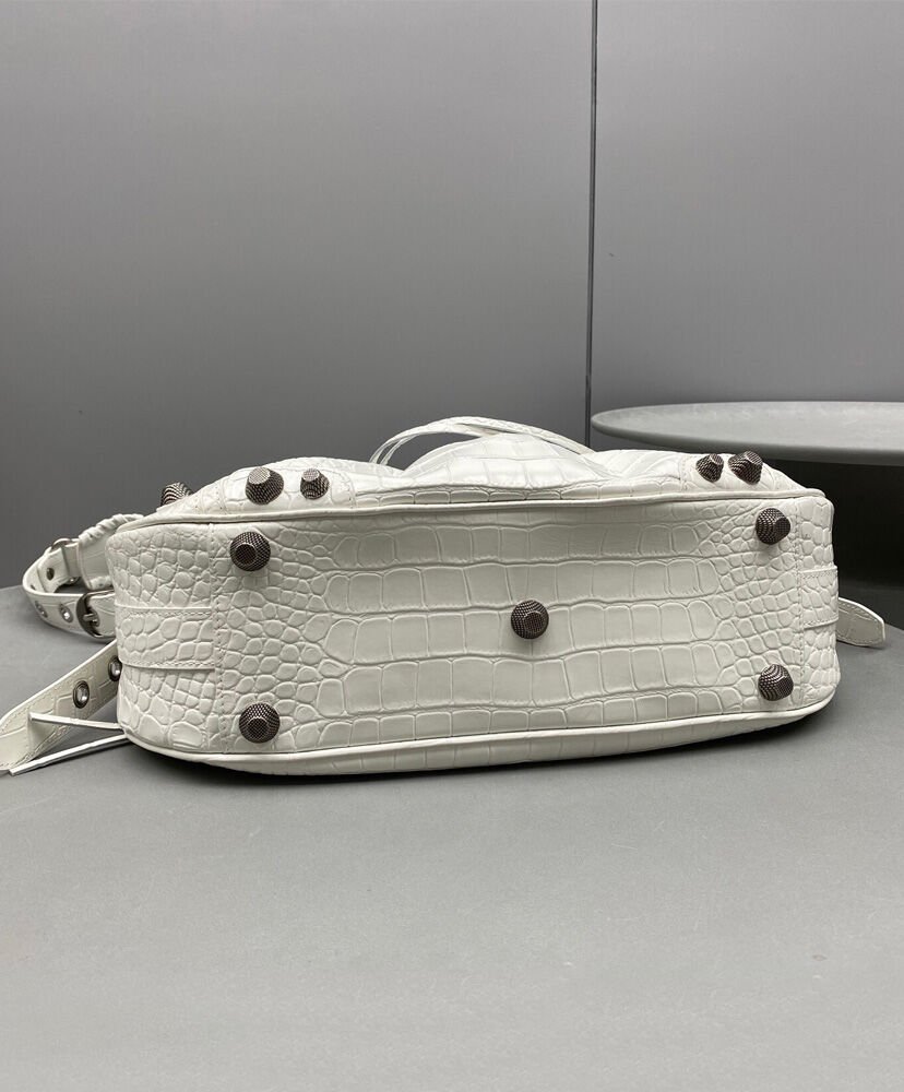Balenciaga Le Cagole Medium Shoulder Bag Cream - Image 5