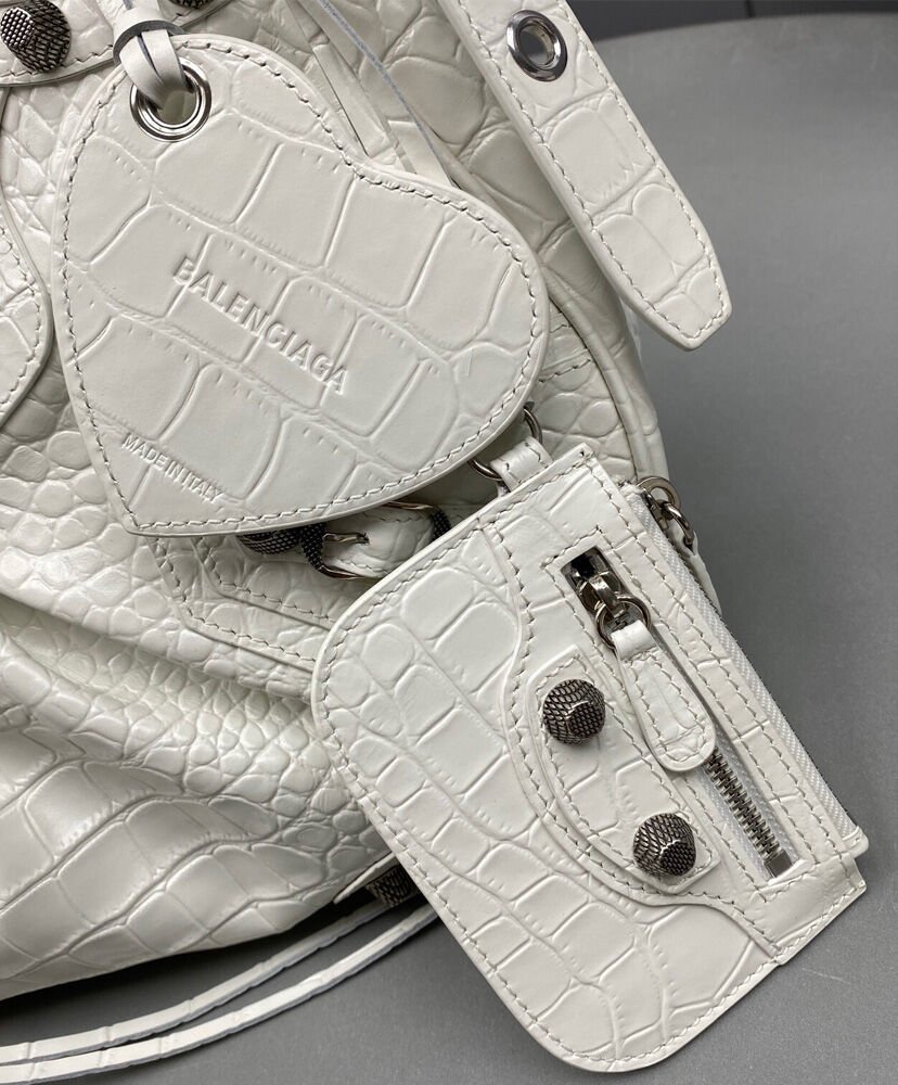 Balenciaga Le Cagole Medium Shoulder Bag Cream - Image 7