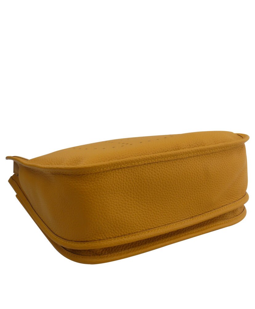Hermes Tan Evelyne Shoulder Togo III PM Bag Yellow - Image 5