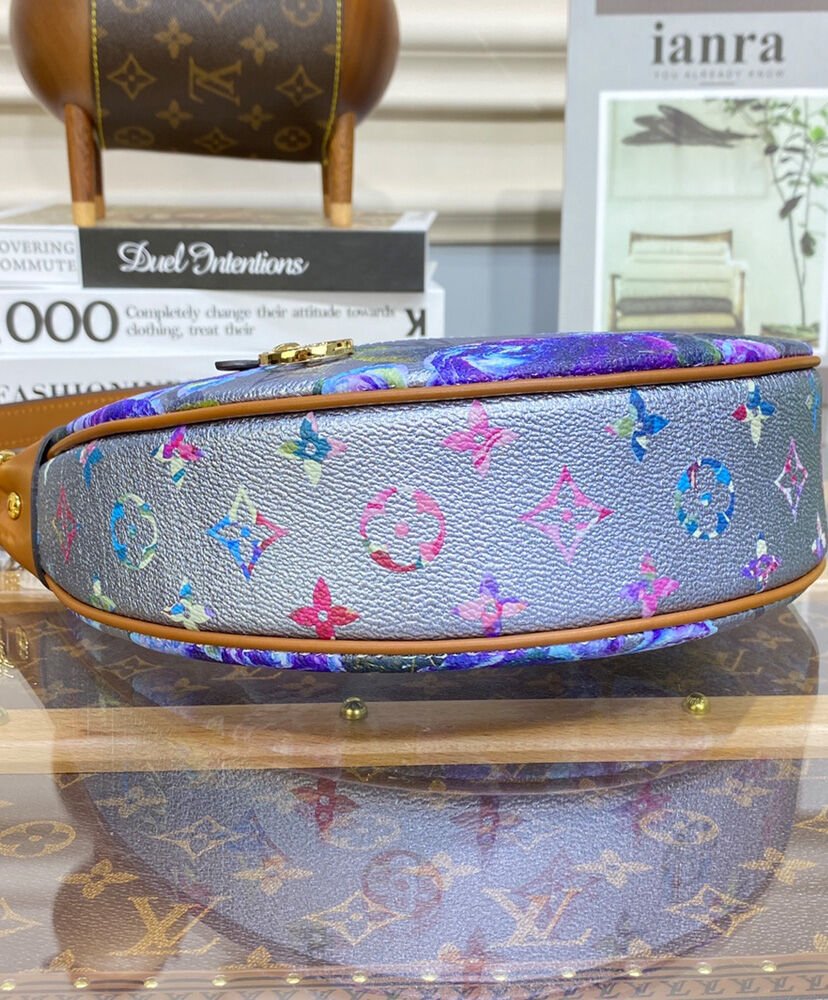 Louis Vuitton Loop M21183 Blue - Image 5