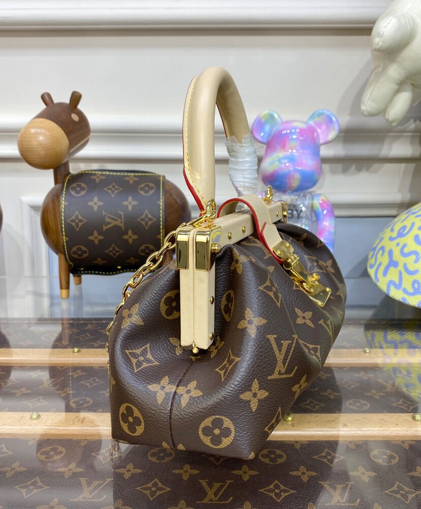 Louis Vuitton Monogram Clutch M46544 Brown - Image 3