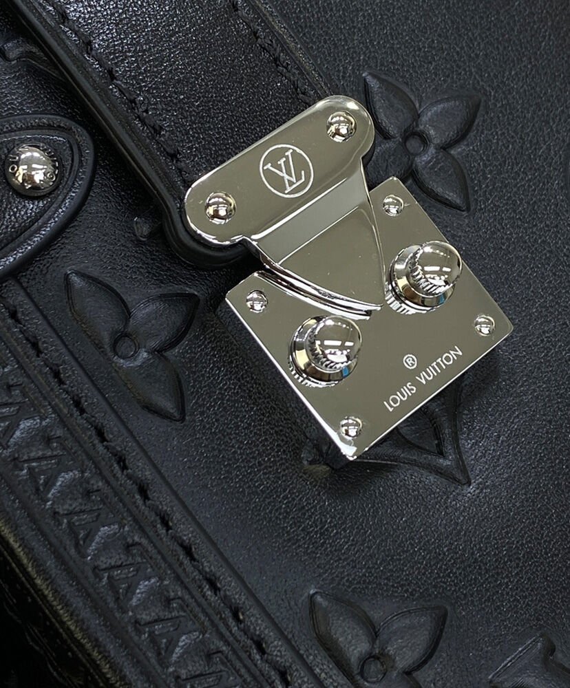 Louis Vuitton Side Trunk M21709 - Image 5