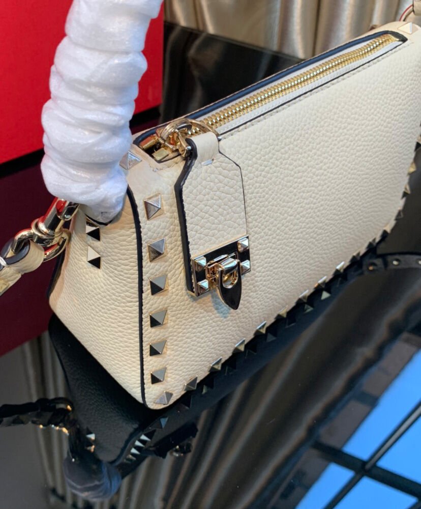 Valentino Small Rockstud Grainy Calfskin Crossbody Bag Cream - Image 3