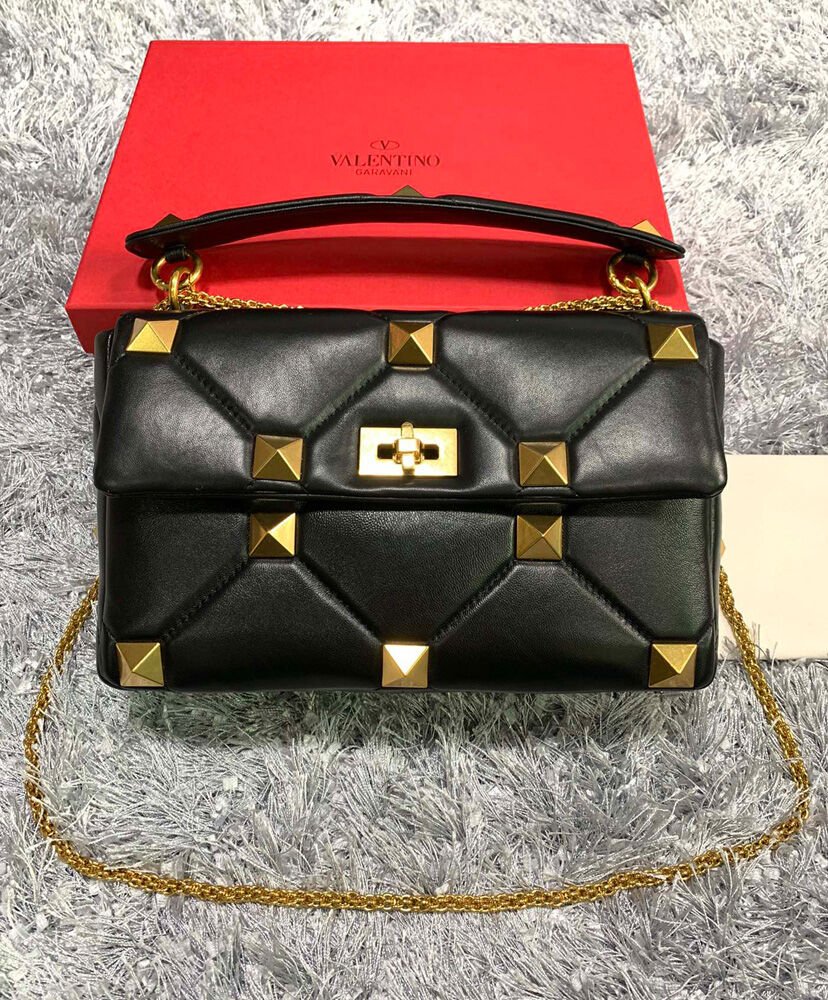 Valentino Garavani Roman Stud Nappa Chain Bag Black - Image 2