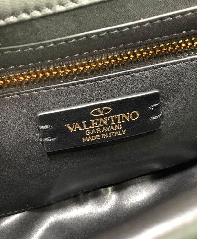 Valentino Garavani Roman Stud Nappa Chain Bag Black - Image 10