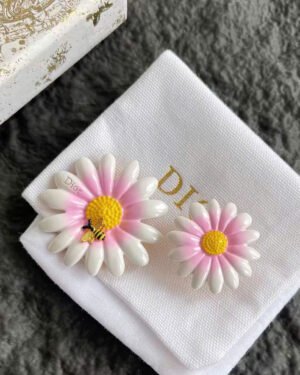 Dior Daisy Earrings