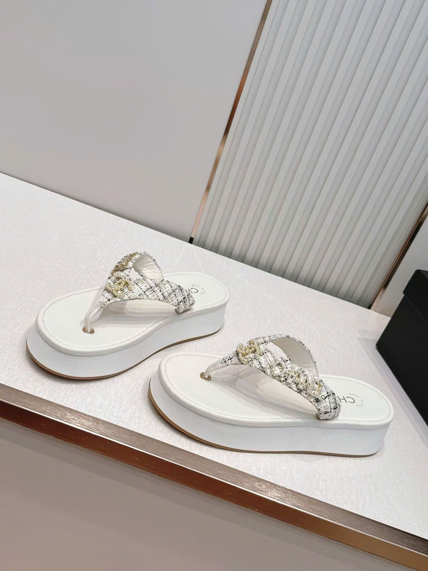 Chanel Coco Platform Flip Flop Sandal - Image 3