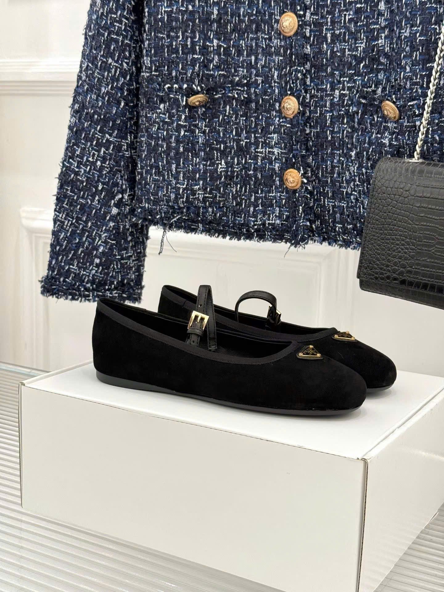 Prada Nappa Leather Ballerinas Women Flat Shoes - Image 2