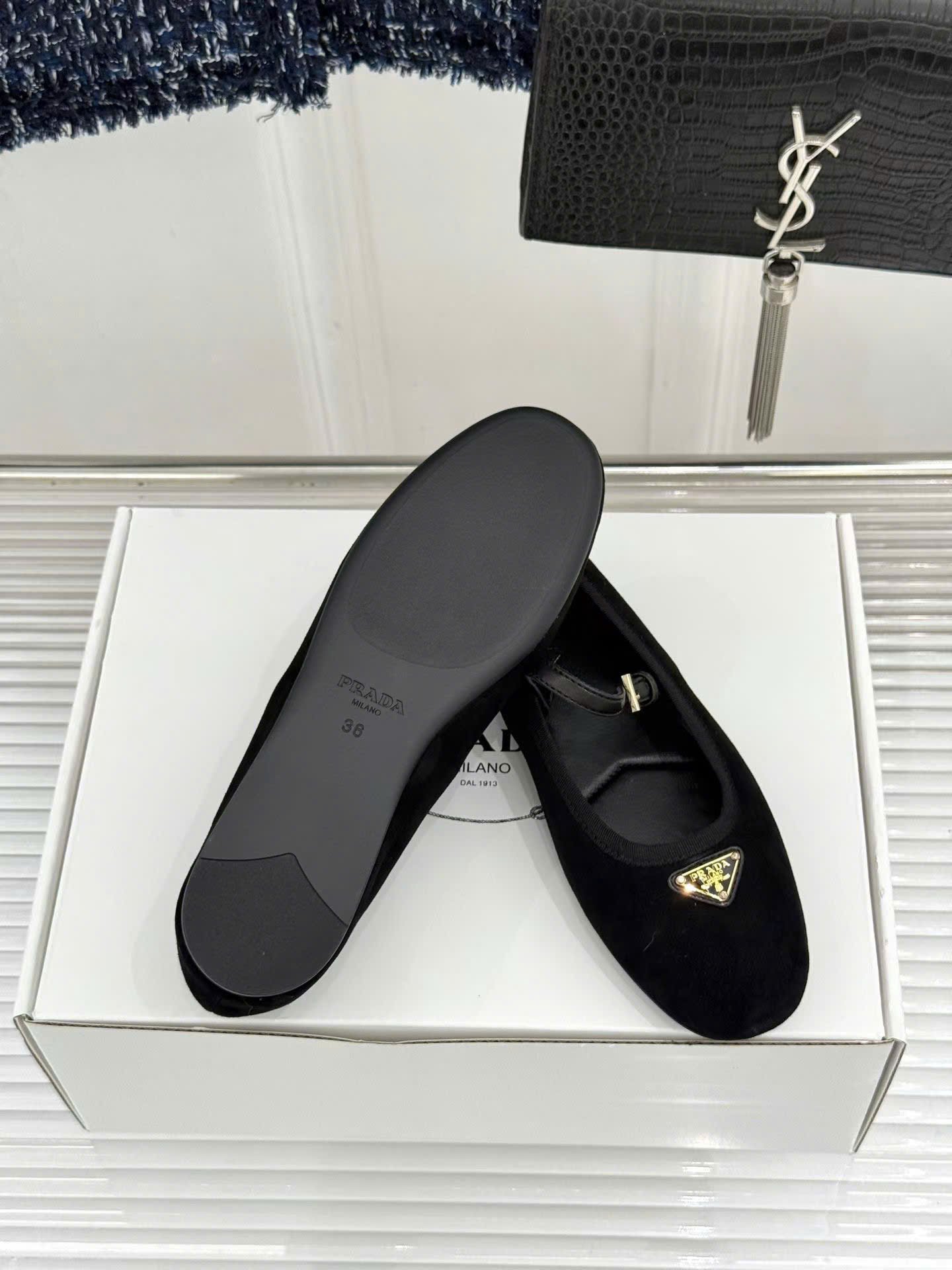 Prada Nappa Leather Ballerinas Women Flat Shoes - Image 5