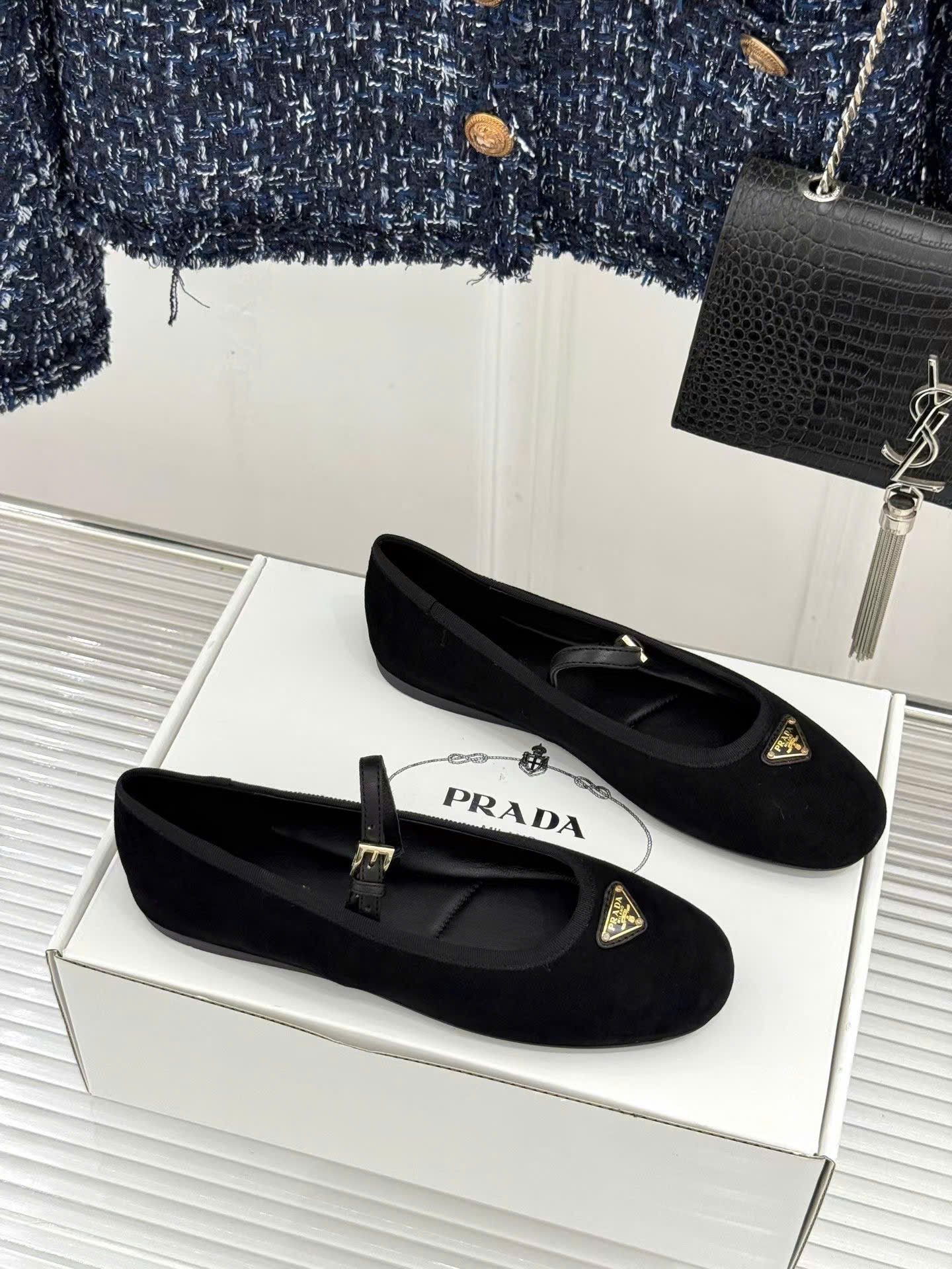 Prada Nappa Leather Ballerinas Women Flat Shoes - Image 7