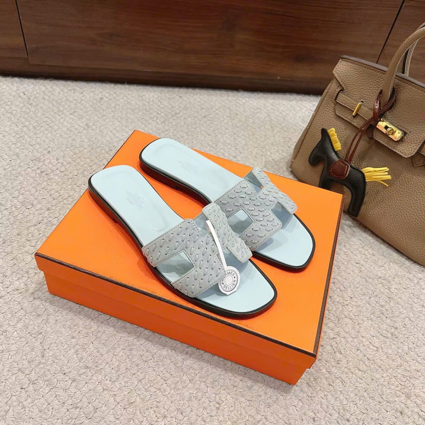 Hermès Oran Mink Fur Sandal The Ultimate Luxury Slide - Image 9