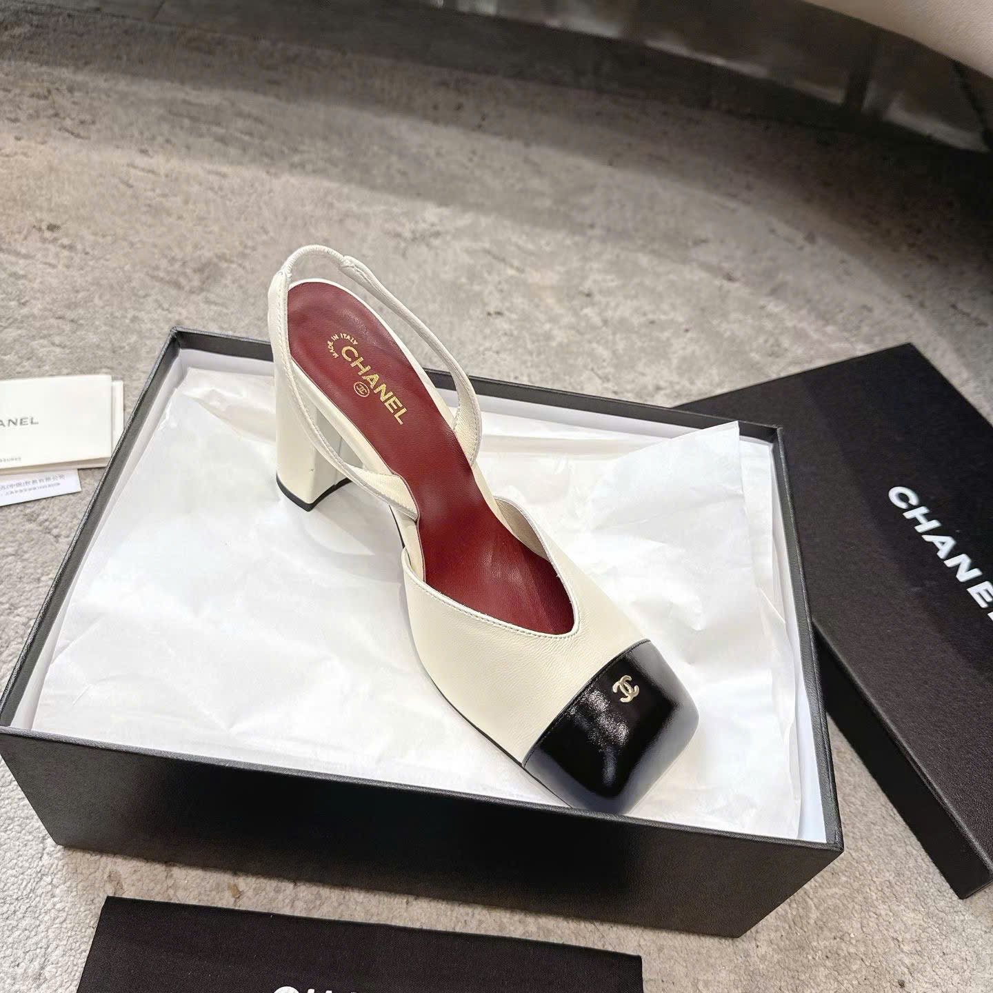 Chanel Square-Toe Slingbacks Laminated Calfskin & Lambskin Shoes 9cm - Image 3