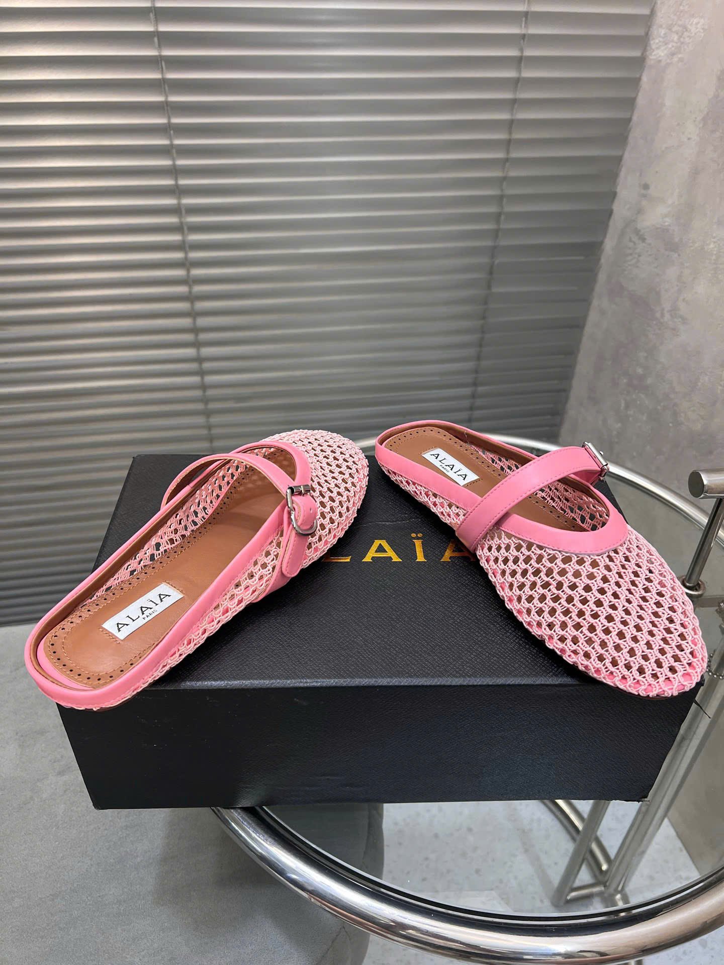 Alaïa Mesh Ballet Flats Mule - Image 4