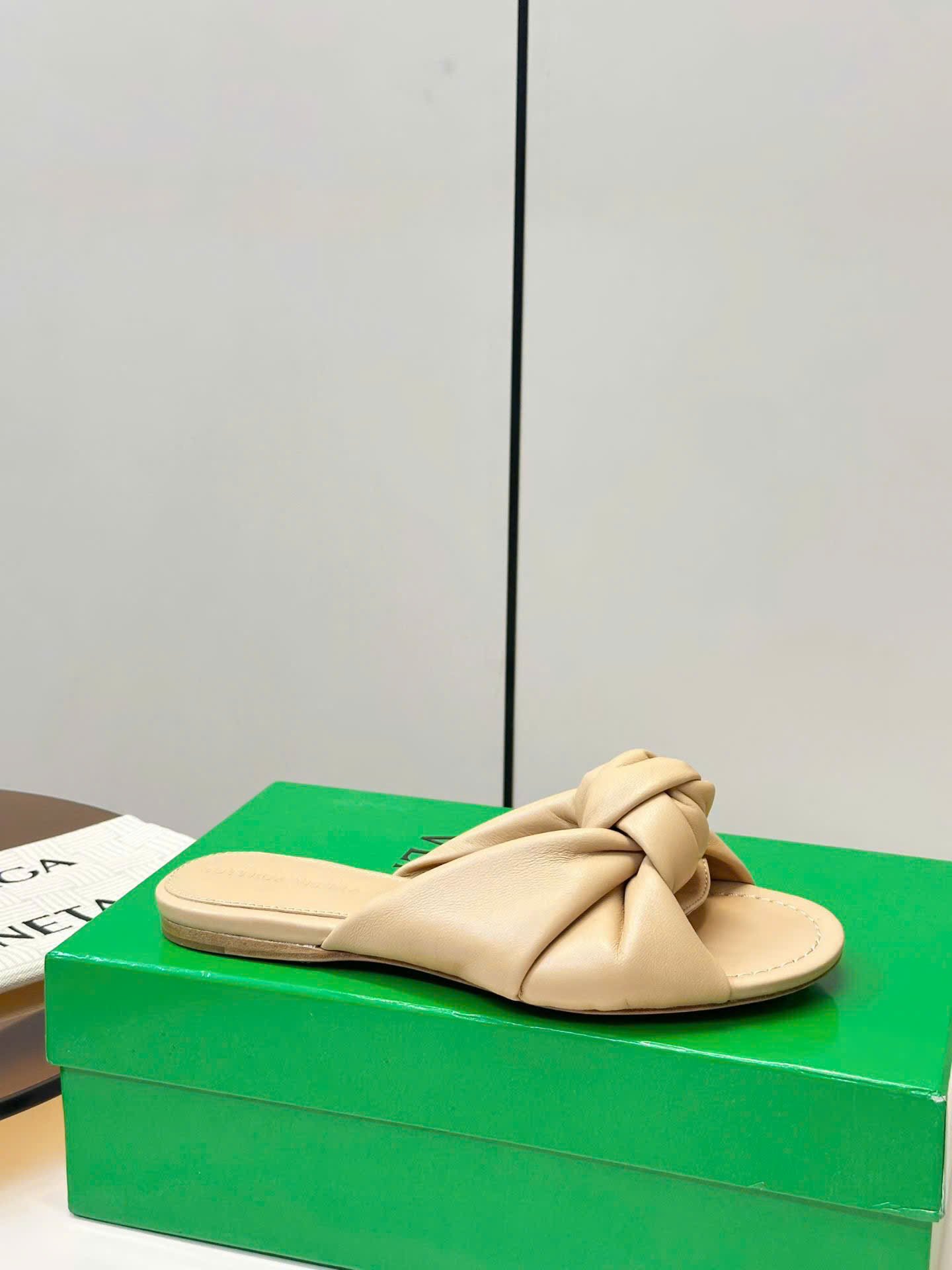 Bottega Veneta Cherry Flat Mule - Image 3