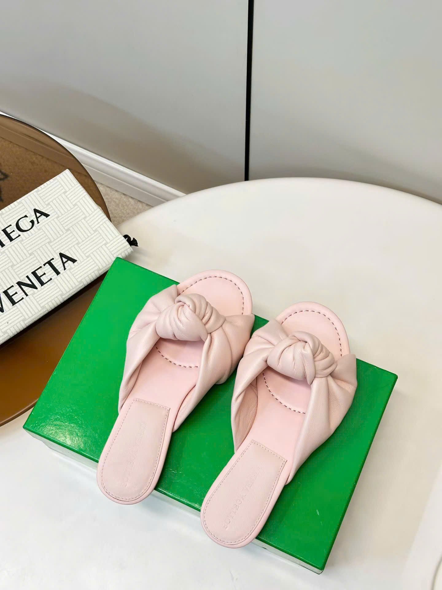 Bottega Veneta Cherry Flat Mule - Image 9