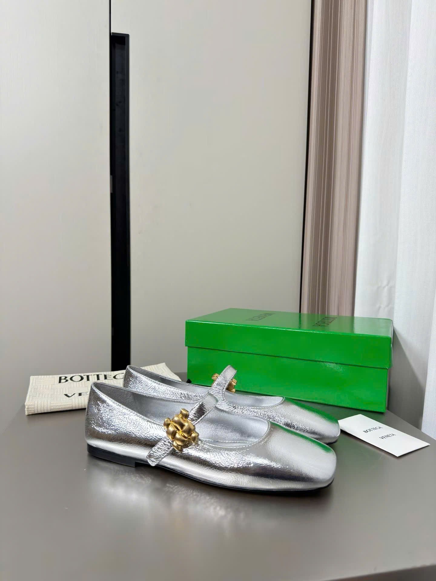 Bottega Veneta Charlotte Mary-Jane Ballerina in Basalt Shoes - Image 6