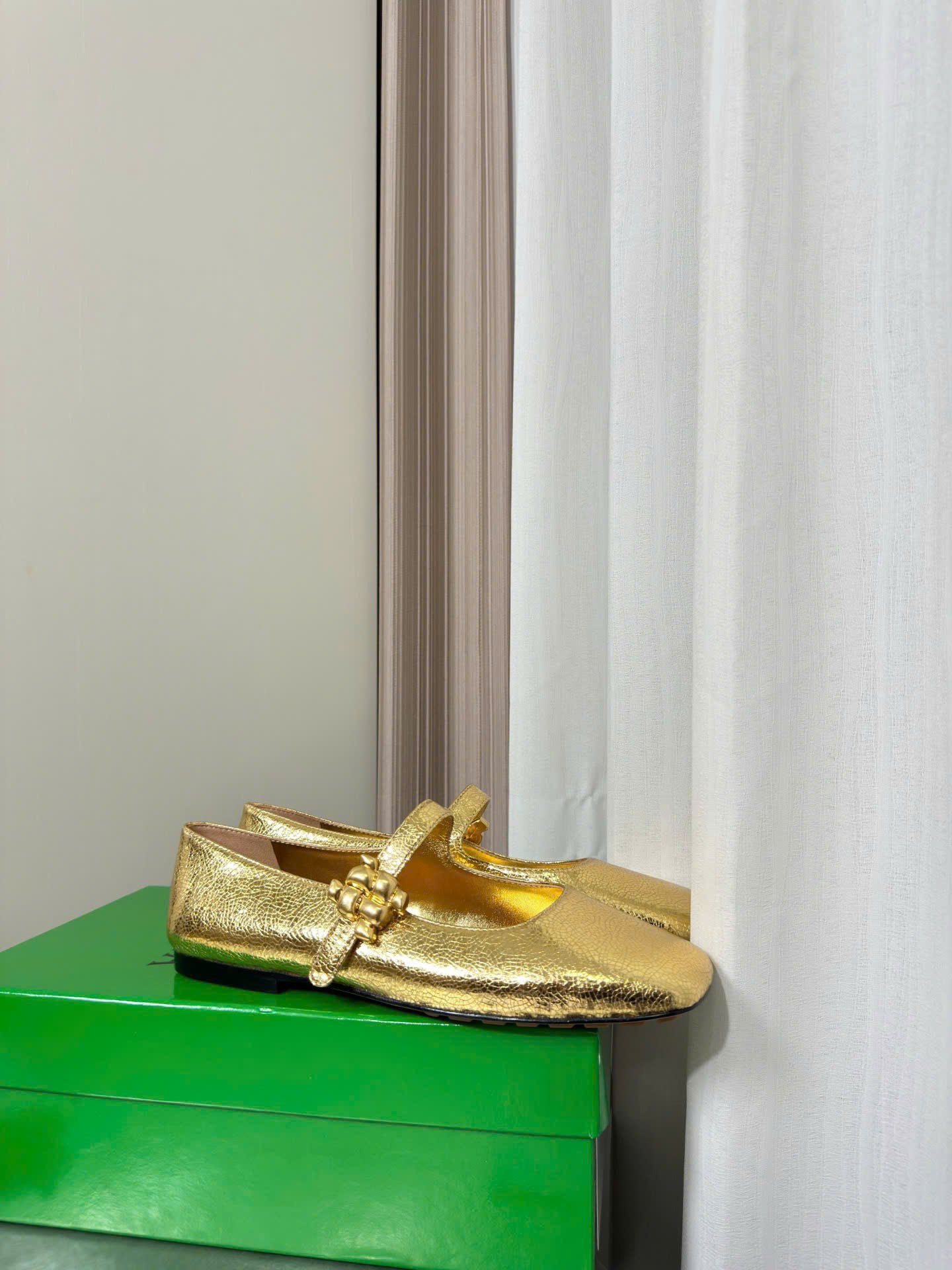 Bottega Veneta Charlotte Mary-Jane Ballerina in Basalt Shoes - Image 9