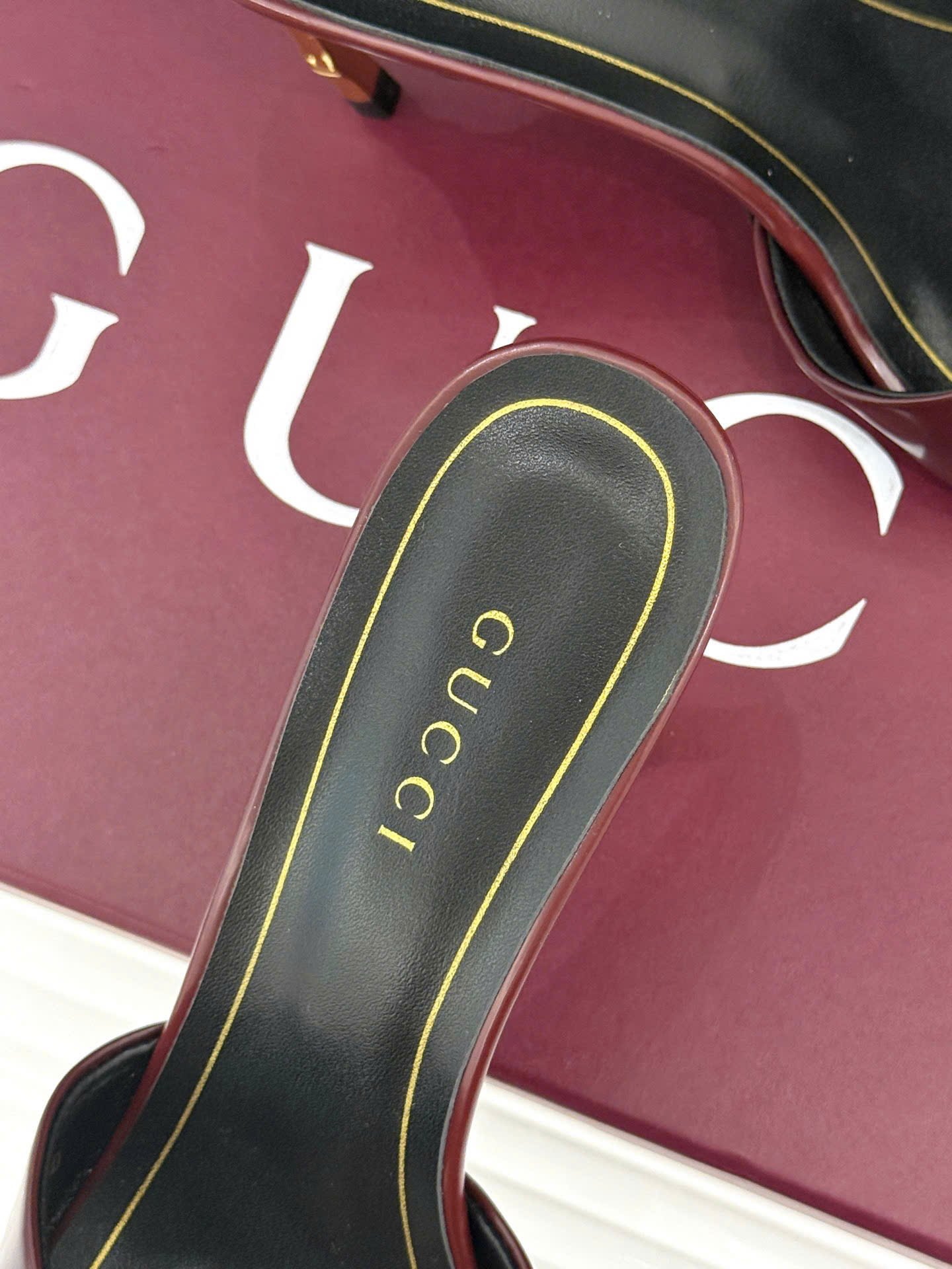 Gucci Women's Castello Slides with Bamboo Motif 7.5cm - Image 3