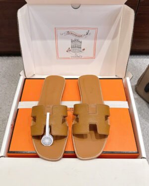Hermès Oran Sandals