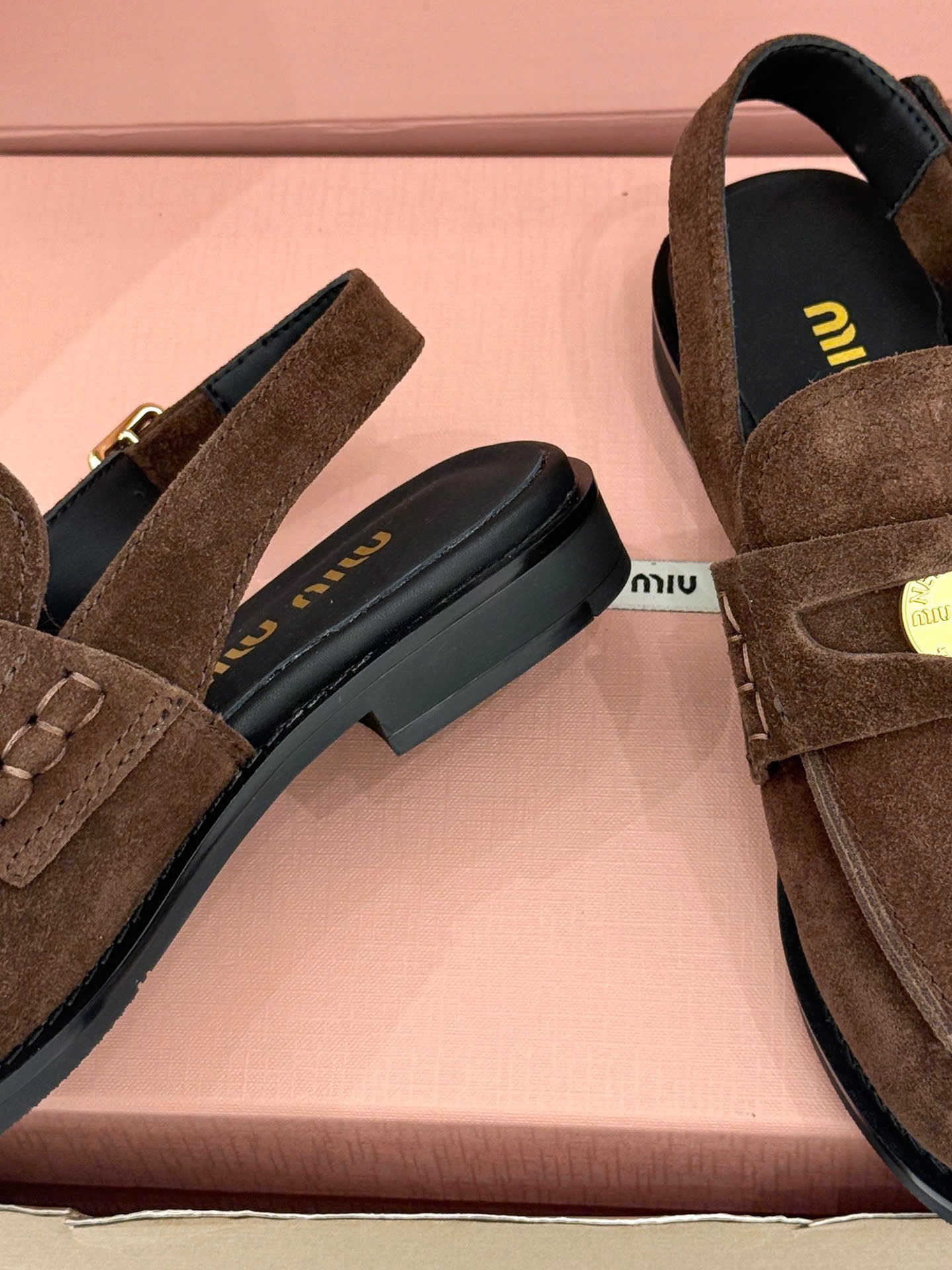 Miu Miu Vintage-Effect Leather Slingback Penny Loafers - Image 6