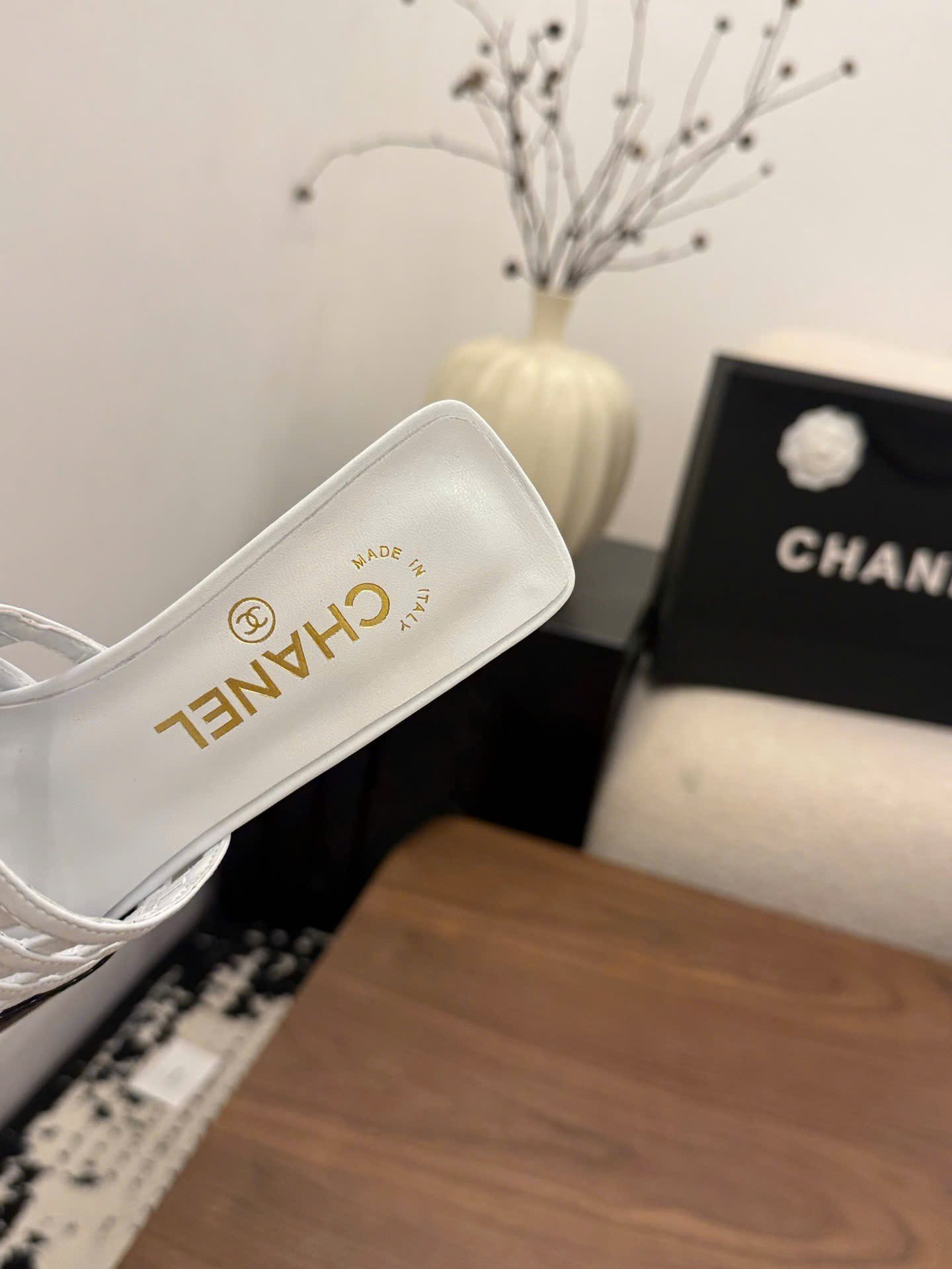 Chanel Coco Mesh Mules 6cm - Image 4