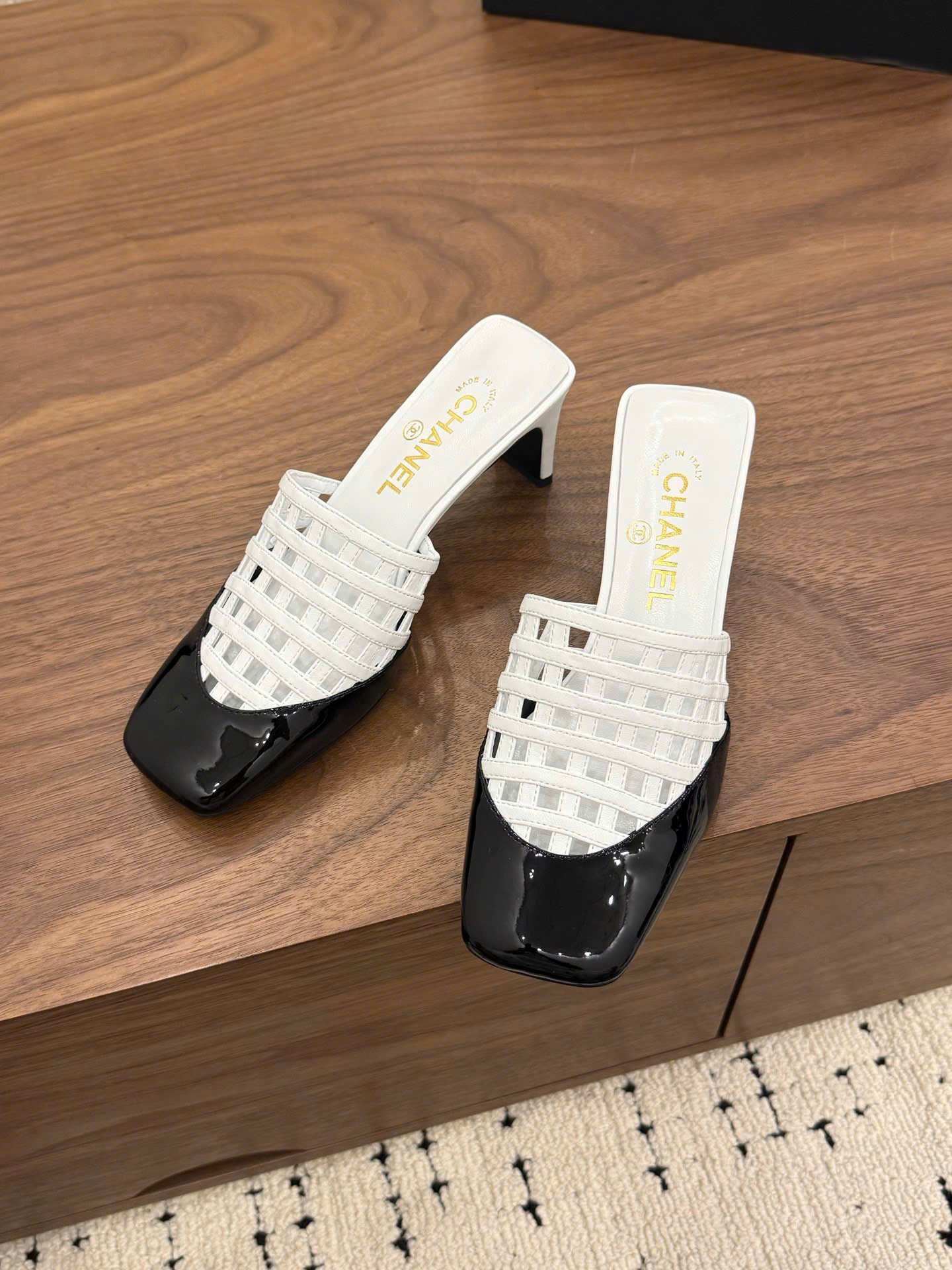 Chanel Coco Mesh Mules 6cm - Image 6