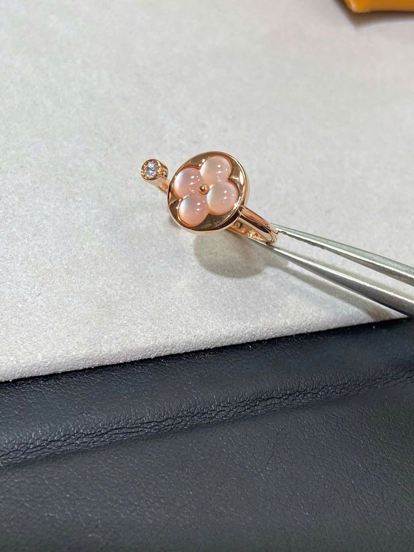 Louis Vuitton Color Blossom Mini Sun Ring - Image 10