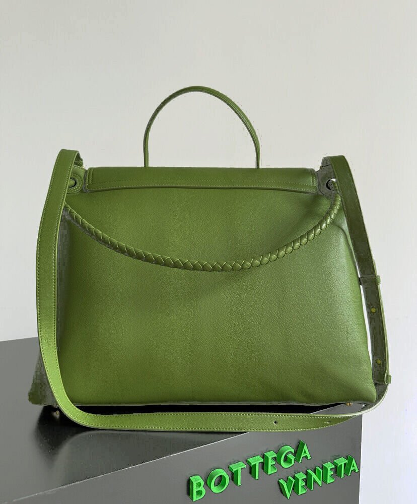Bottega Veneta Large Ciao Ciao 826195 - Image 4