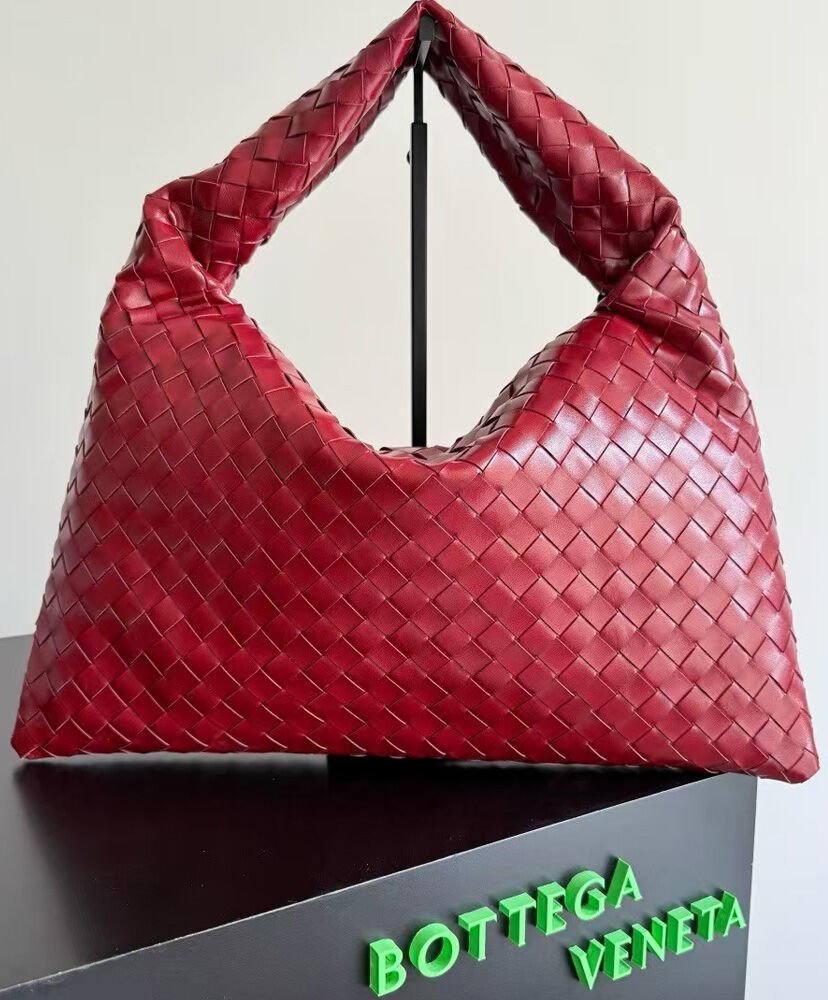 Bottega Veneta Medium Hop Shoulder Bag - Image 2