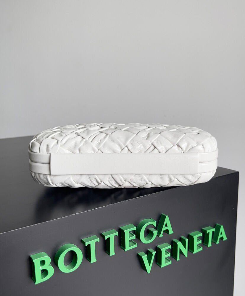 Bottega Veneta Knot Clutch Bags - Image 5