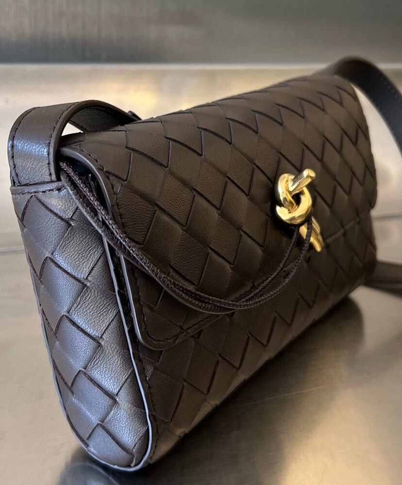 Bottega Veneta Mini Andiamo Cross-Body Bag - Image 3