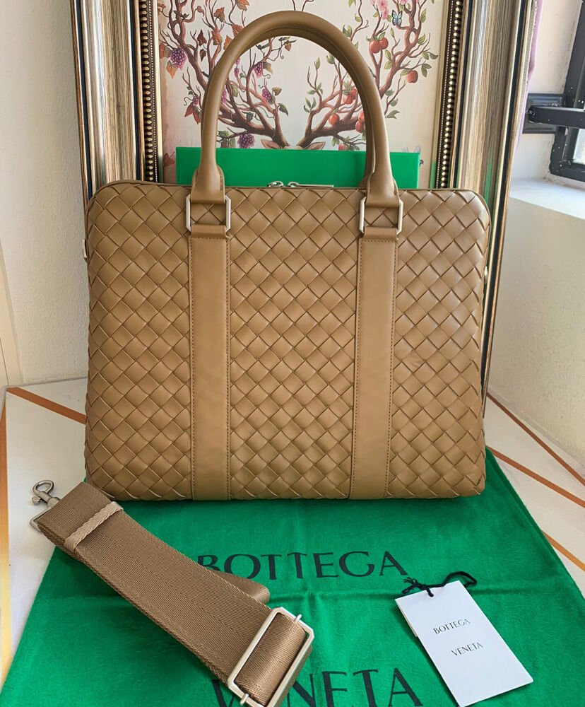 Bottega Veneta Slim Classic Intrecciato Briefcase 690702 - Image 2