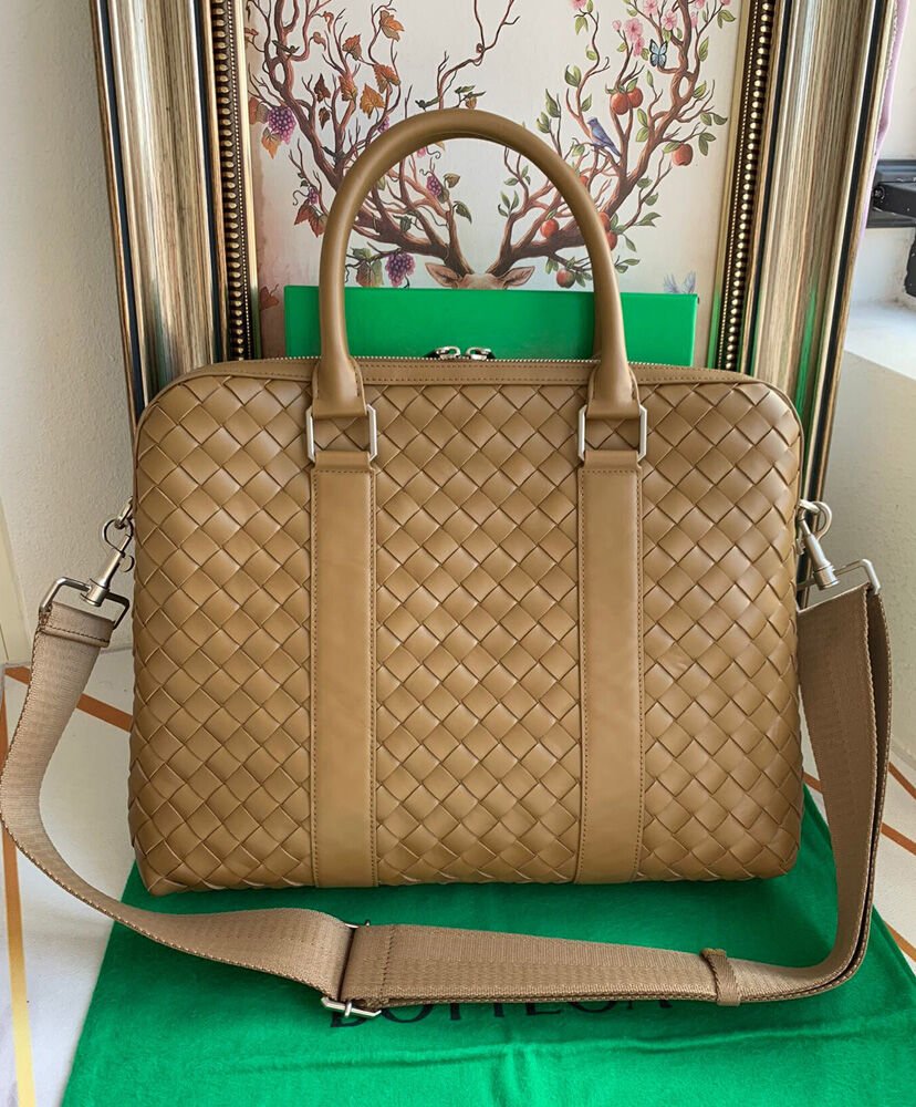 Bottega Veneta Slim Classic Intrecciato Briefcase 690702 - Image 3