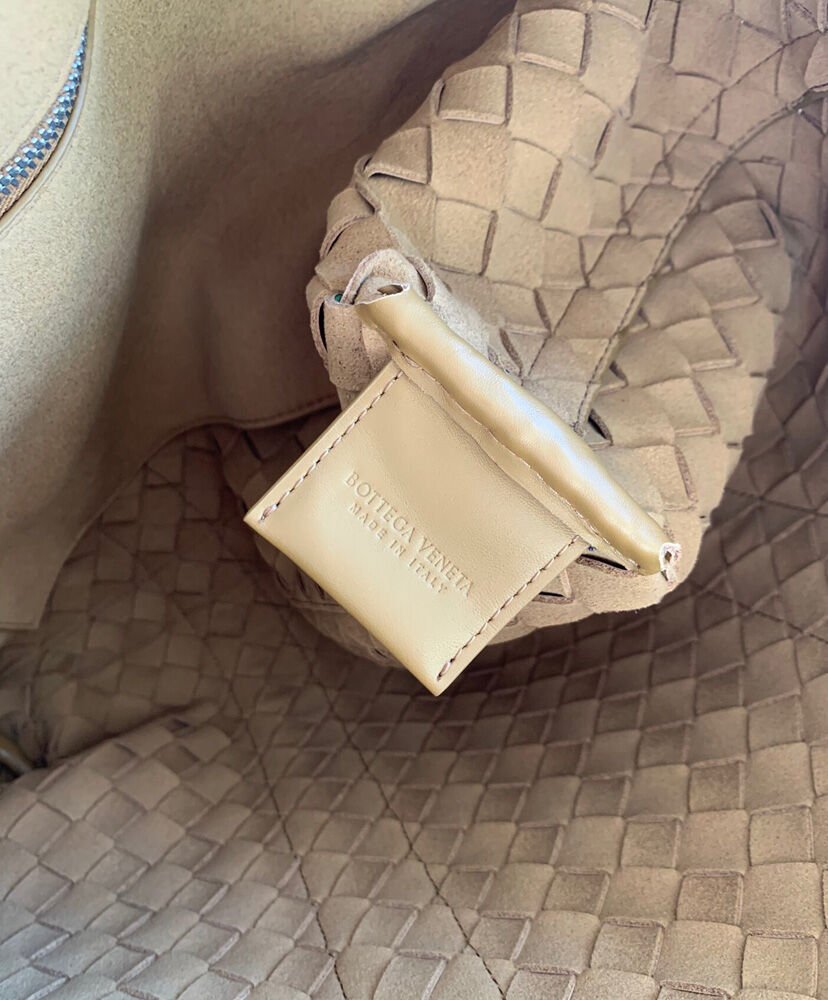 Bottega Veneta Slim Classic Intrecciato Briefcase 690702 - Image 9