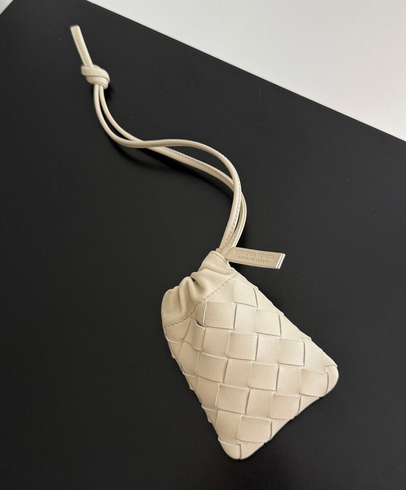 Bottega Veneta Micro Dustbag 843903 Cream - Image 5