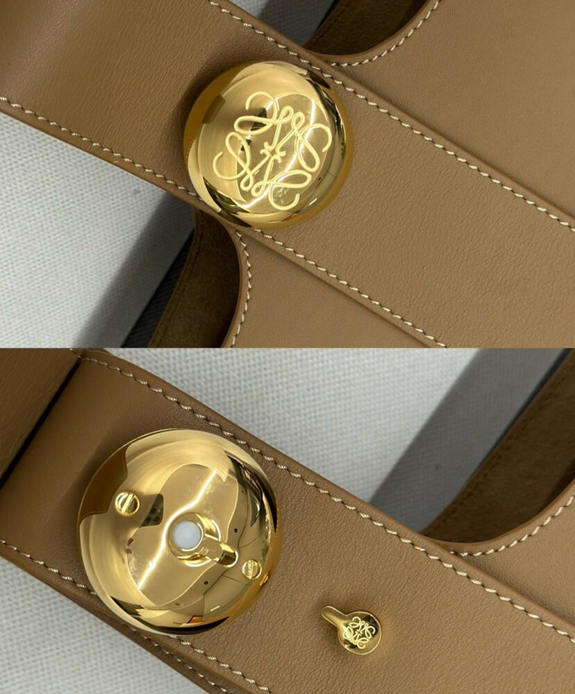 Loewe Medium Pebble Bucket Bag In Mellow Calfskin - Image 7