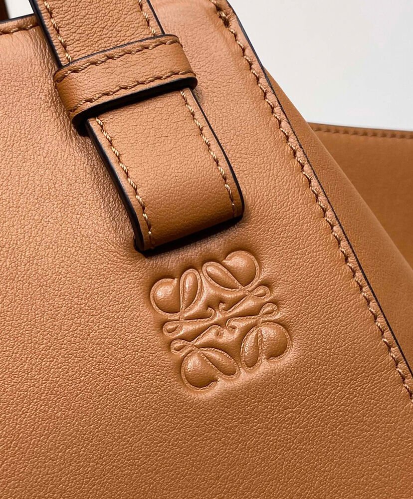 Loewe Hammock Drawstring In Classic Calfskin Coffee - Image 5