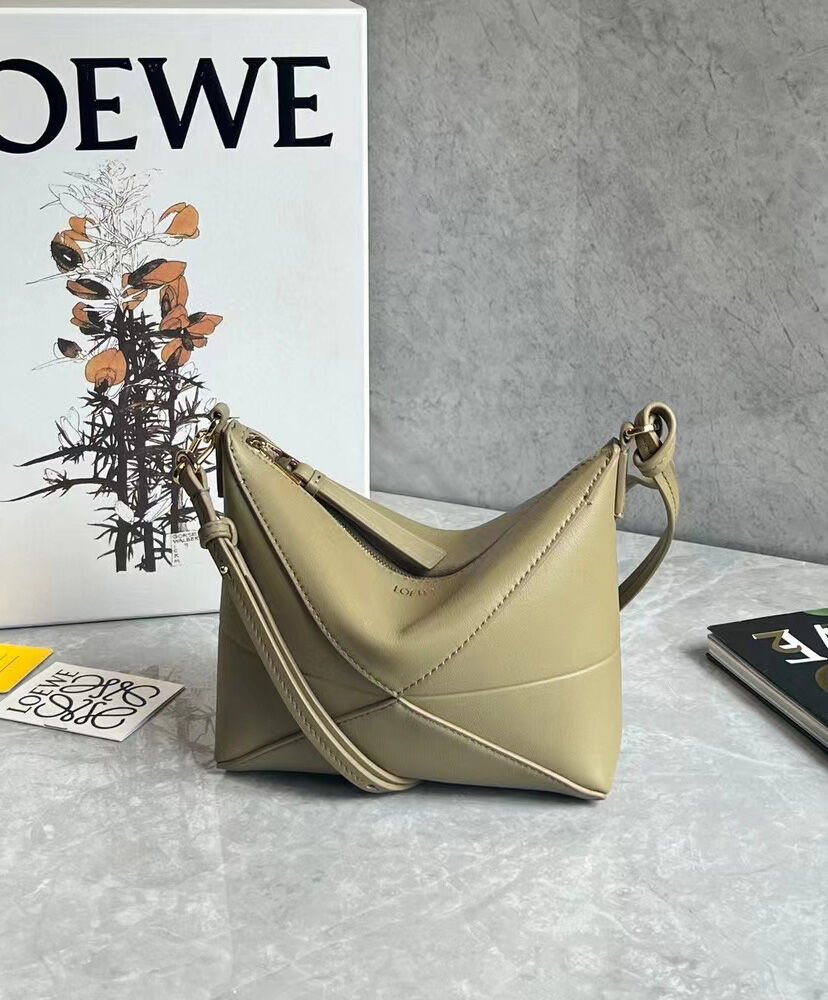 Loewe Bright Nappa Cow Leather Puzzle Fold Handbag - Image 2