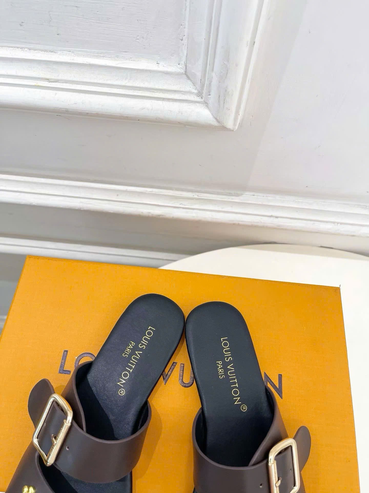 Louis Vuitton Monogram Flat Mule - Image 4