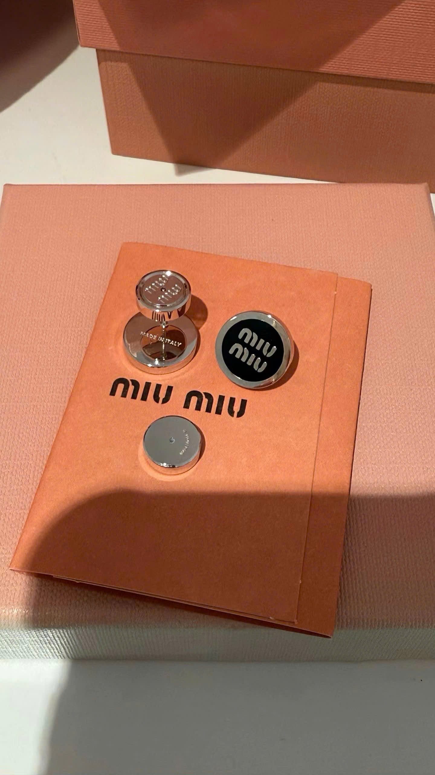 Miu Miu Elegance Earrings - Image 6