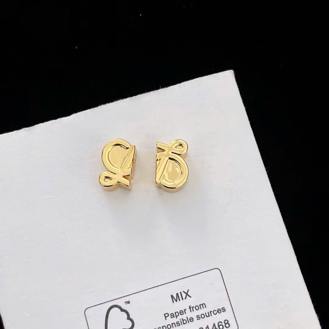 Loewe Monogram Earring New Collections - Image 9