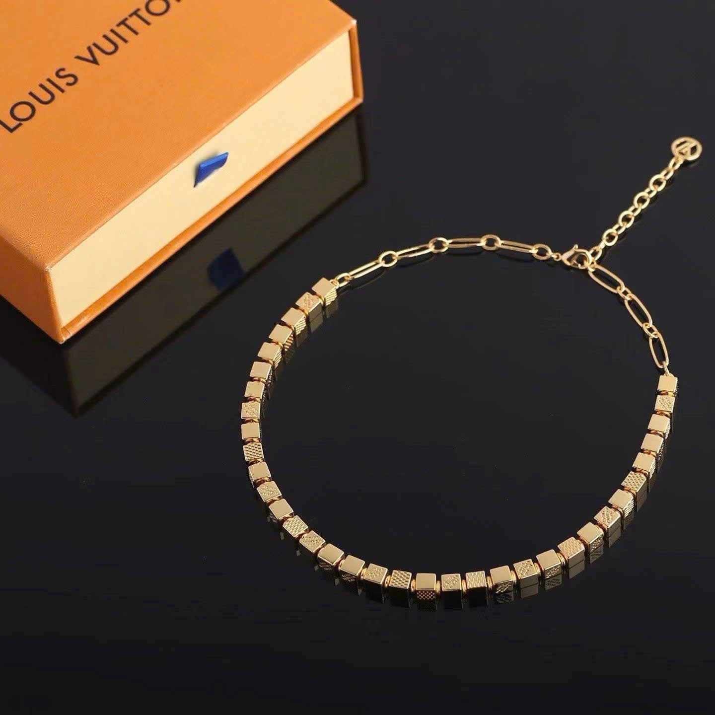 Louis Vuitton LV Monogram Necklace New Collections