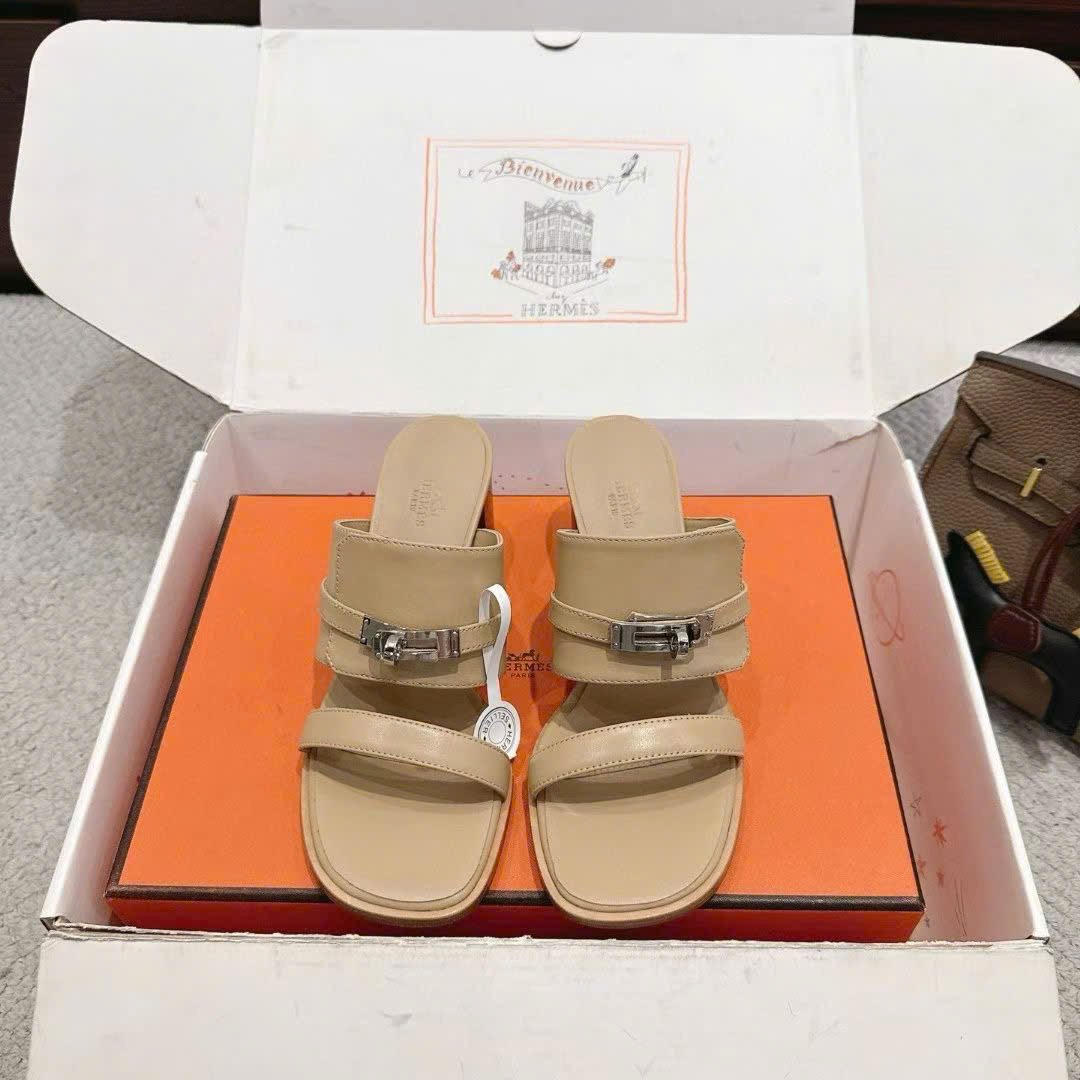 Hermès Avenue Sandals 5cm