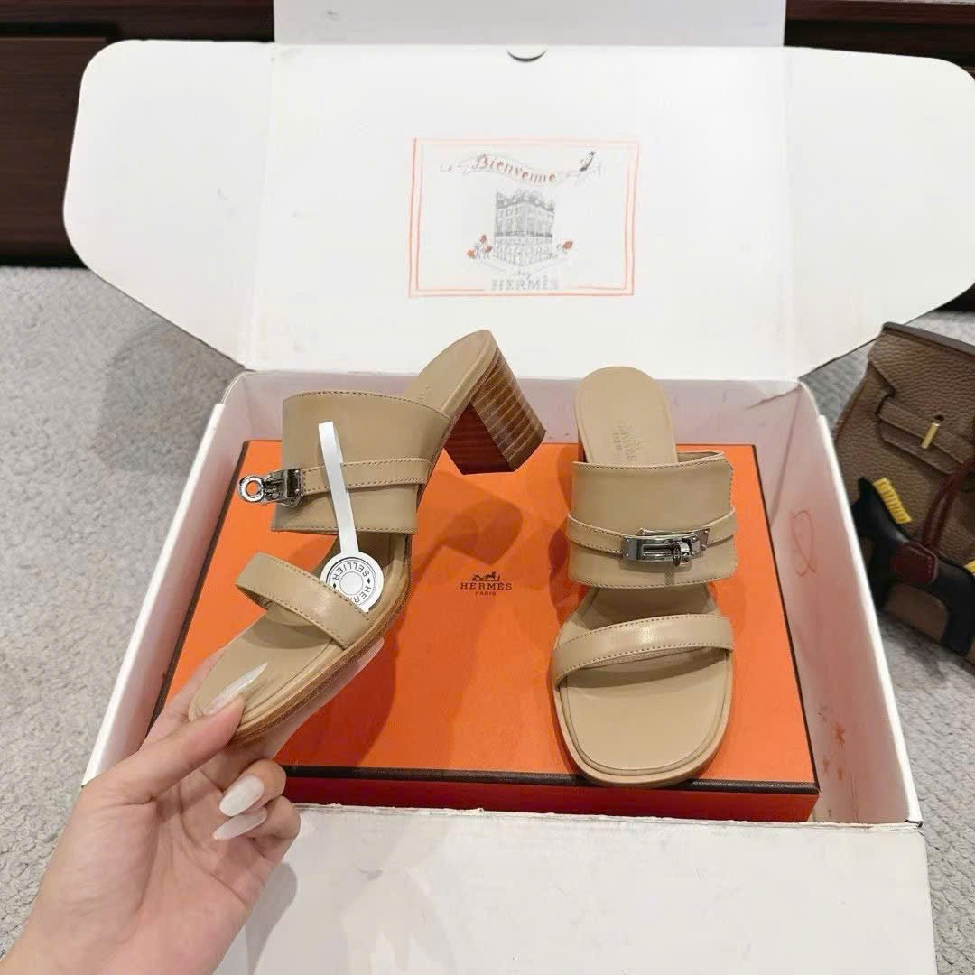 Hermès Avenue Sandals 5cm - Image 5