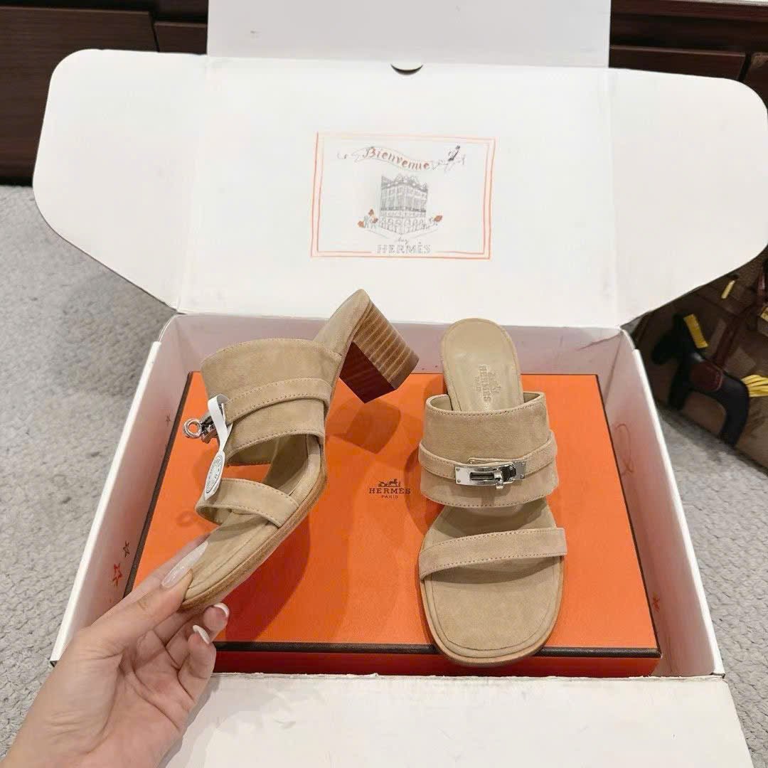 Hermès Avenue Sandals 5cm - Image 7