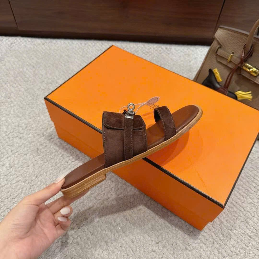 Hermès Avenue Women's Slides - Image 3
