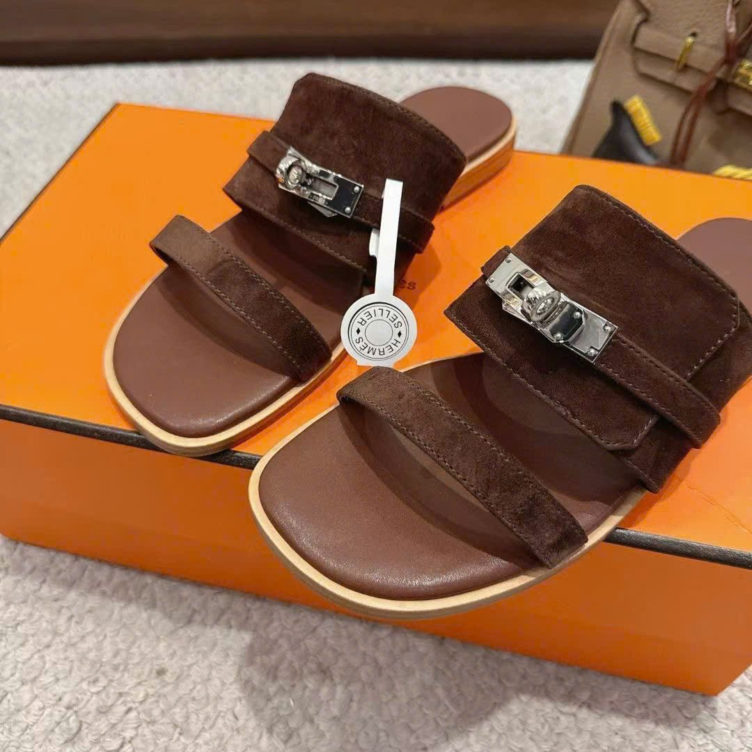 Hermès Avenue Women's Slides - Image 5