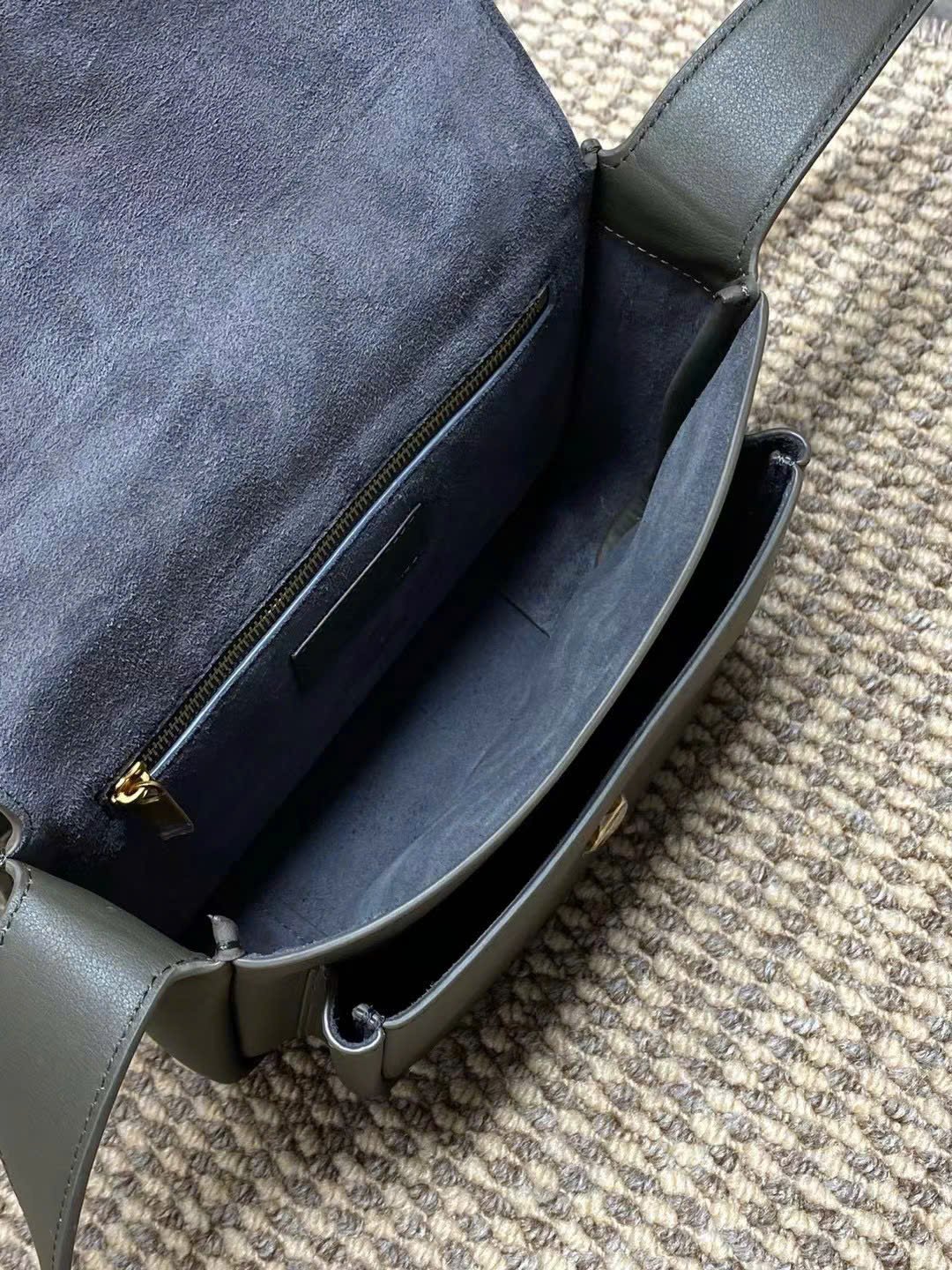 Saint Laurent Niki Satchel Bag - Image 9