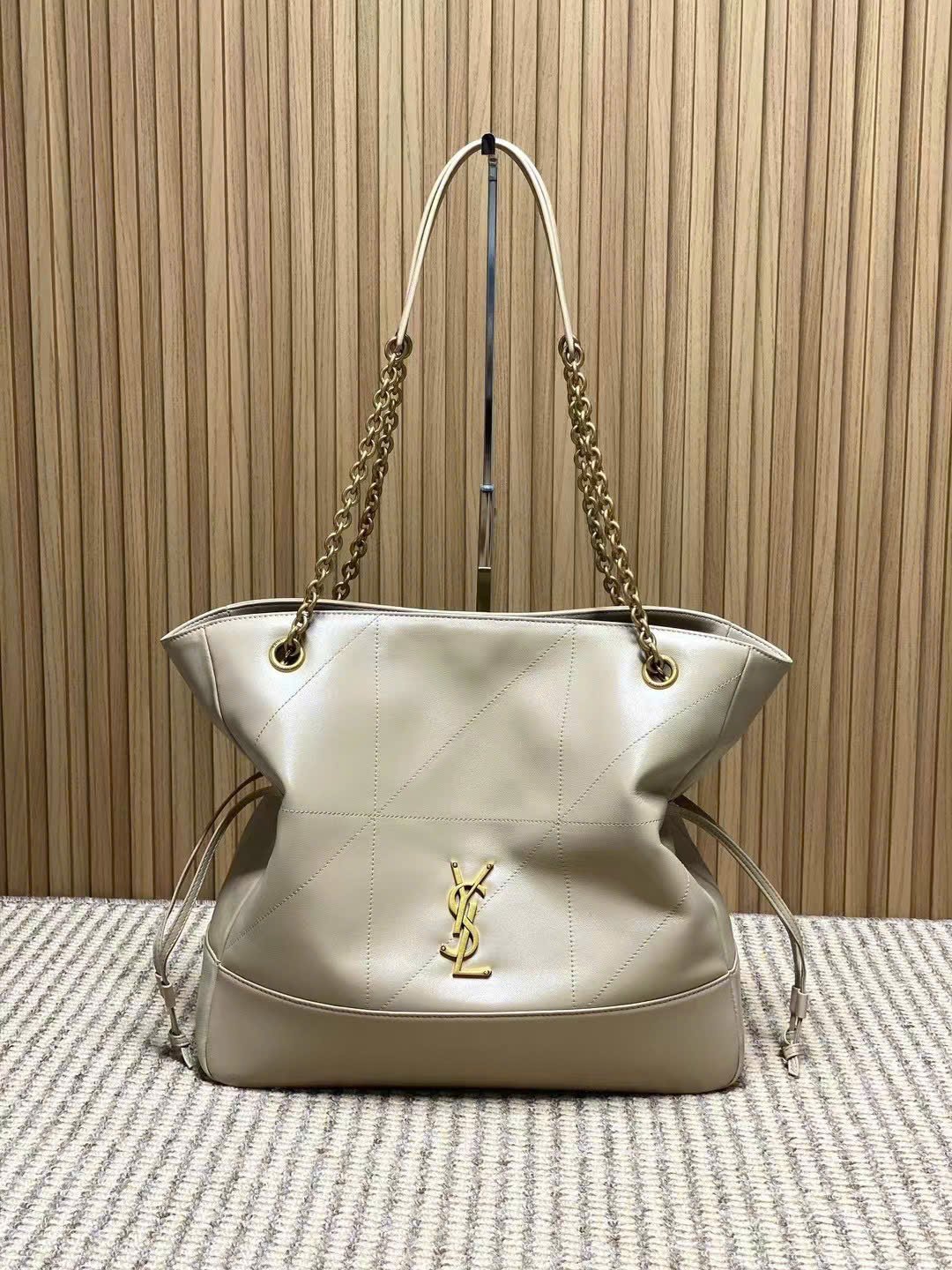 Saint Laurent Jamie Shopping