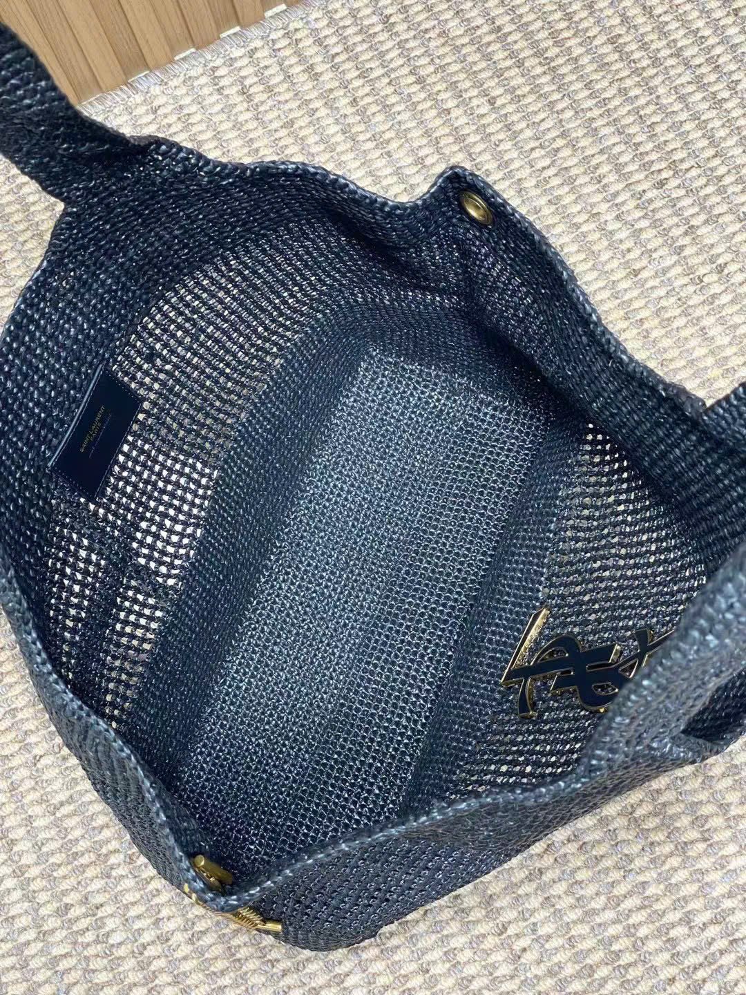 Saint Laurent Icare Maxi Shopping Bag in Raffia - Image 8